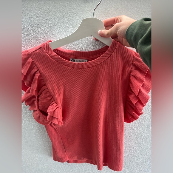 Zara Pink Ruffle Top - Picture 2 of 4